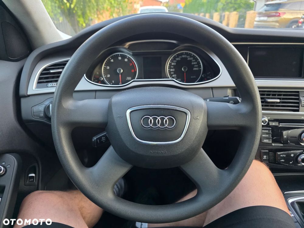 Audi A4 Limousine - 22
