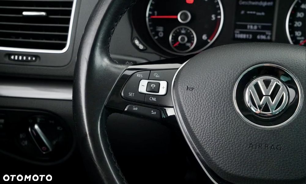 Volkswagen Sharan 2.0 TDI (BlueMotion Technology) Highline - 17