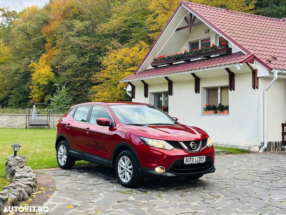 Nissan Qashqai - 1