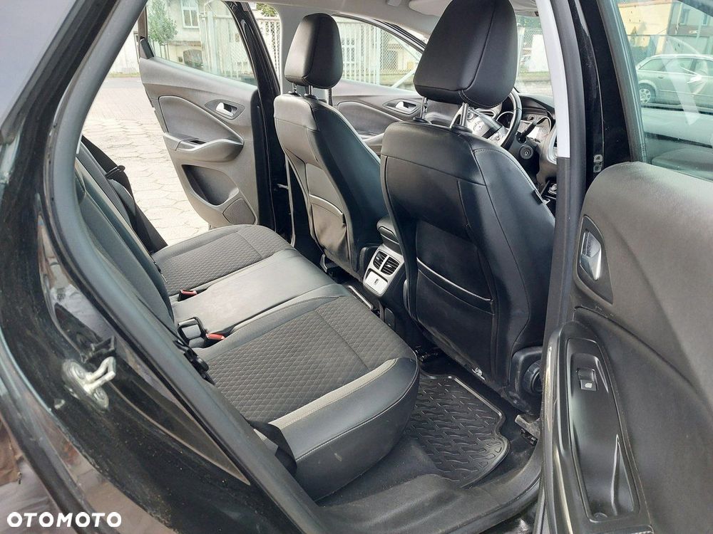 Opel Grandland X - 13