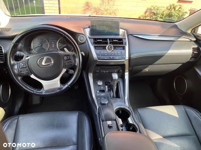 Lexus NX 200t Comfort AWD - 5