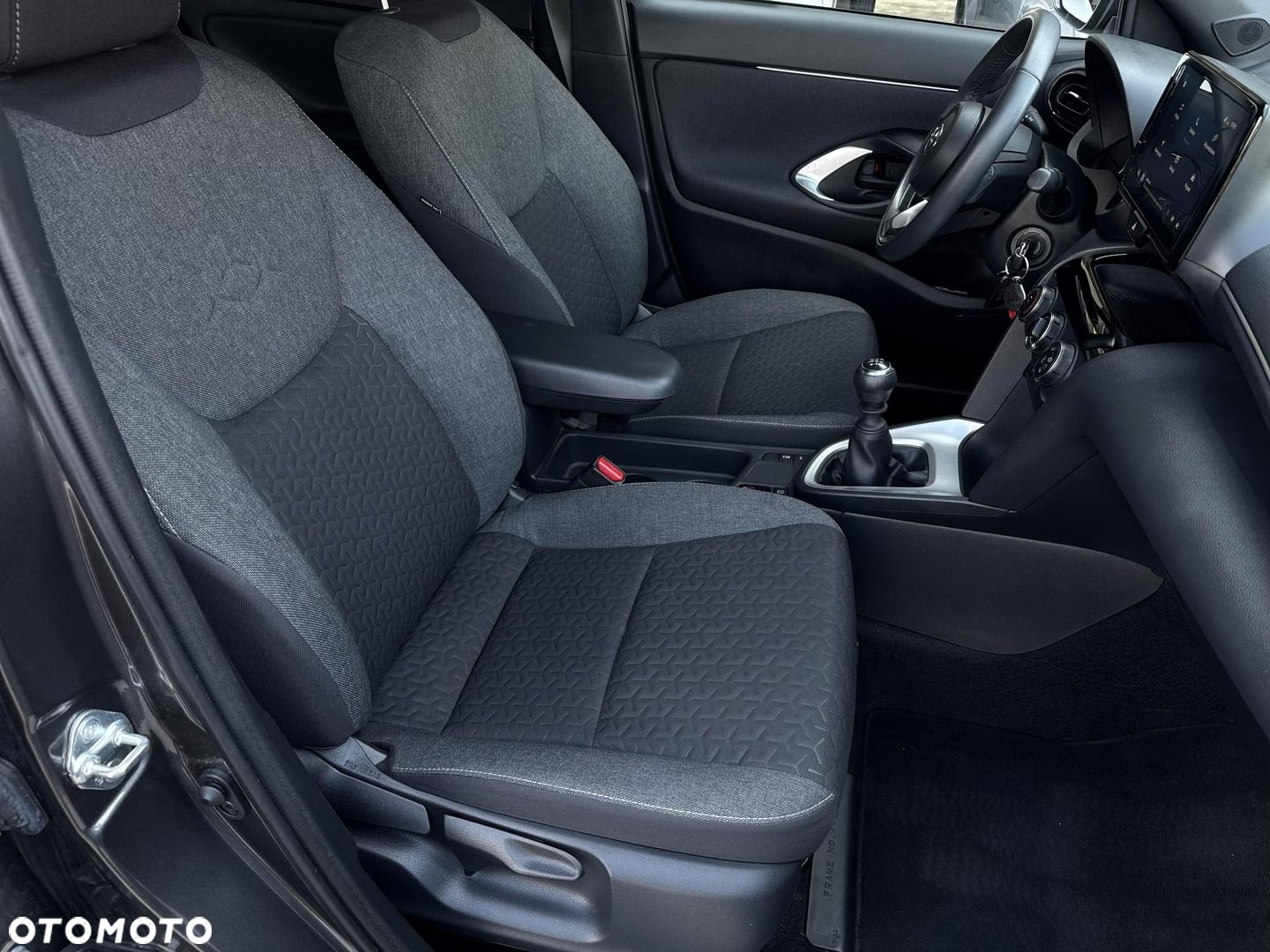 Toyota Yaris Cross 1.5 Comfort - 13