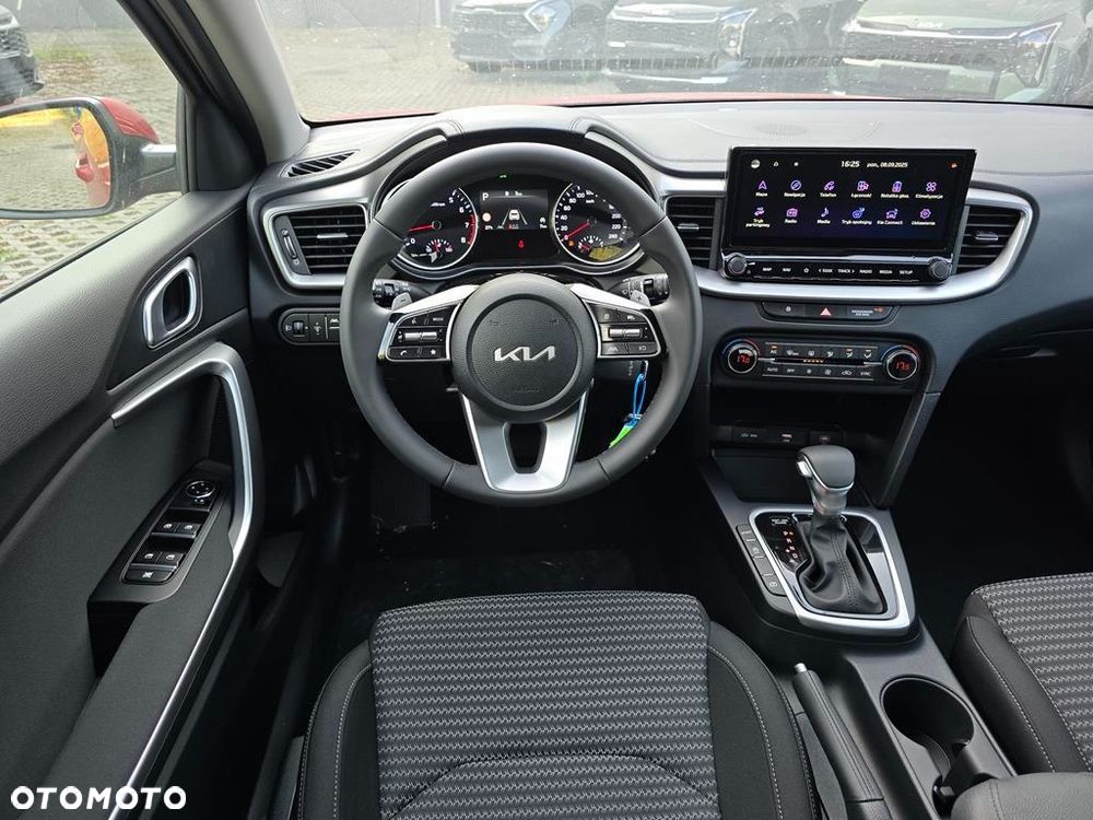 Kia XCeed 1.5 T-GDI M DCT - 23