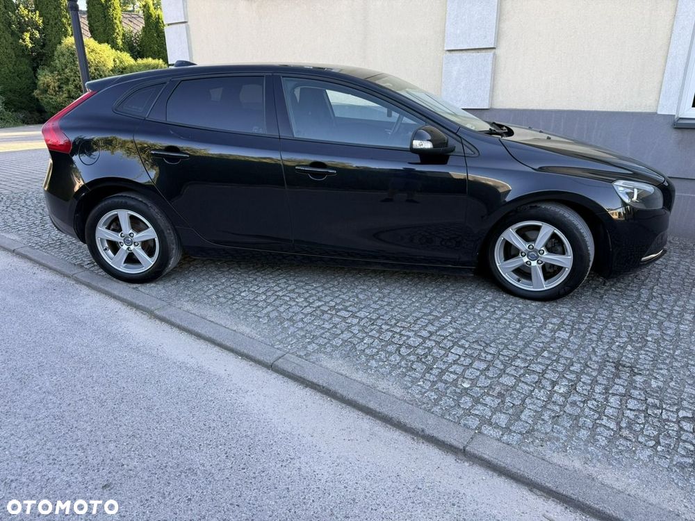 Volvo V40 - 15