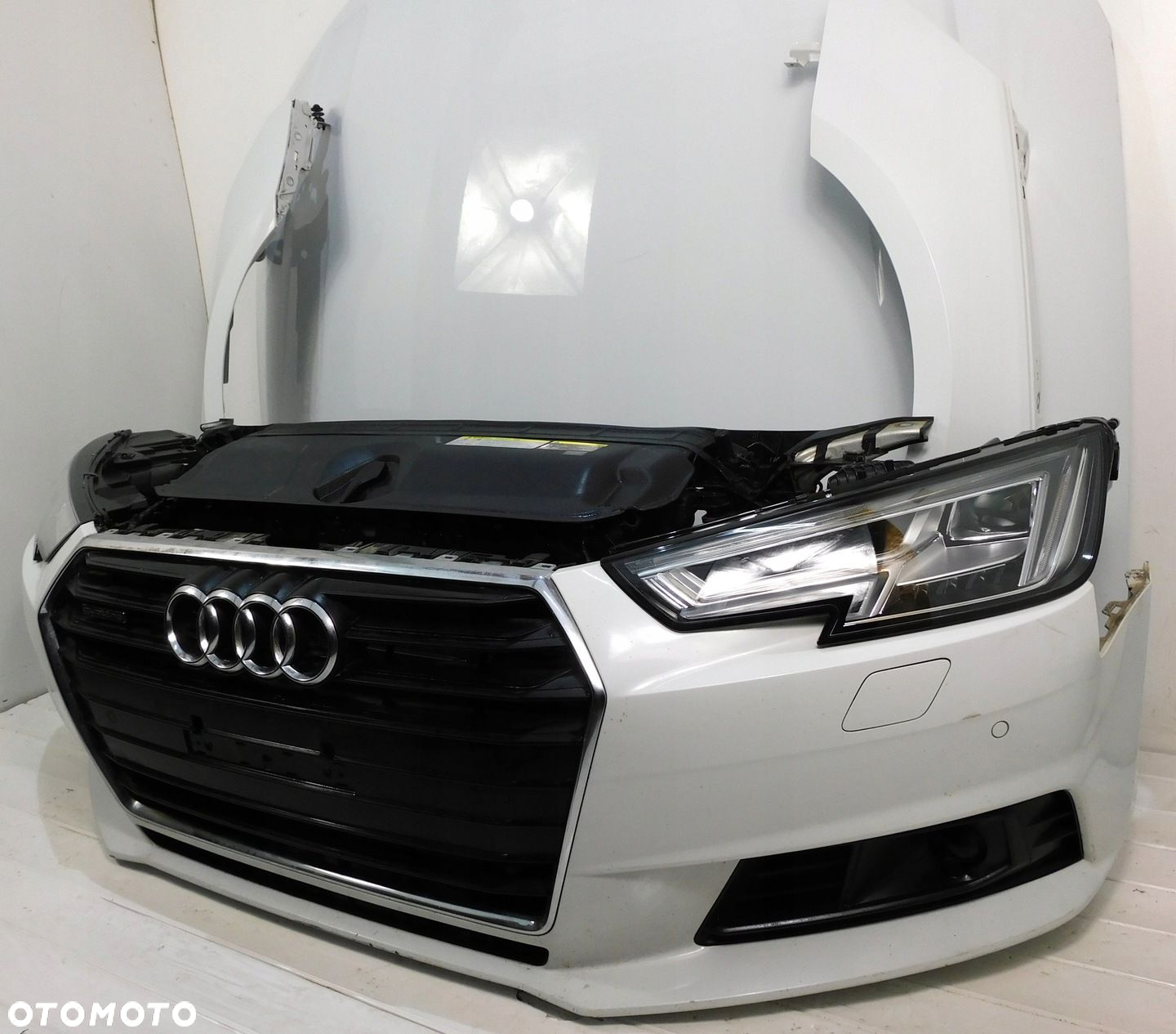 AUDI A4 B9 8W KOMPLETNY PRZÓD ZDERZAK LAMPY MASKA PAS LS9R RADARY - 2