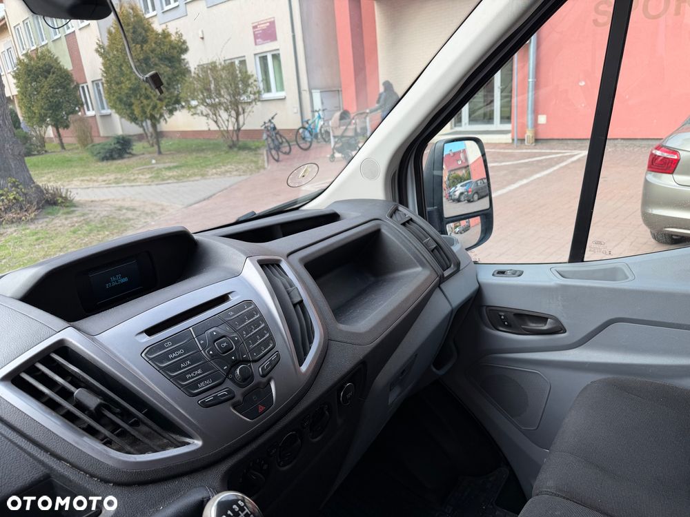 Ford Transit - 14