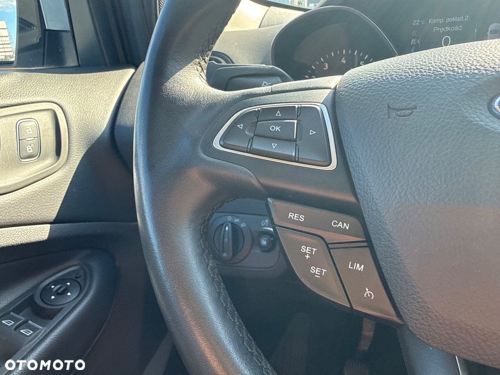 Ford Kuga - 19
