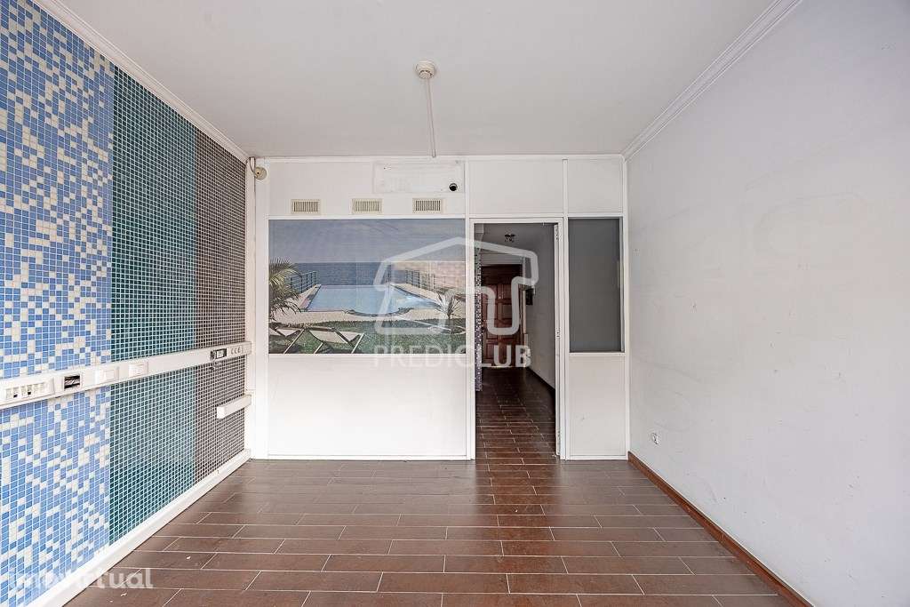 Loja 189.50 m2 - Santo António - Grande imagem: 2/12