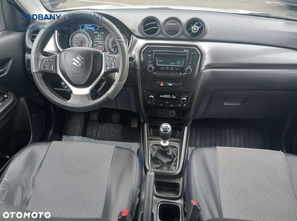 Suzuki Vitara - 8