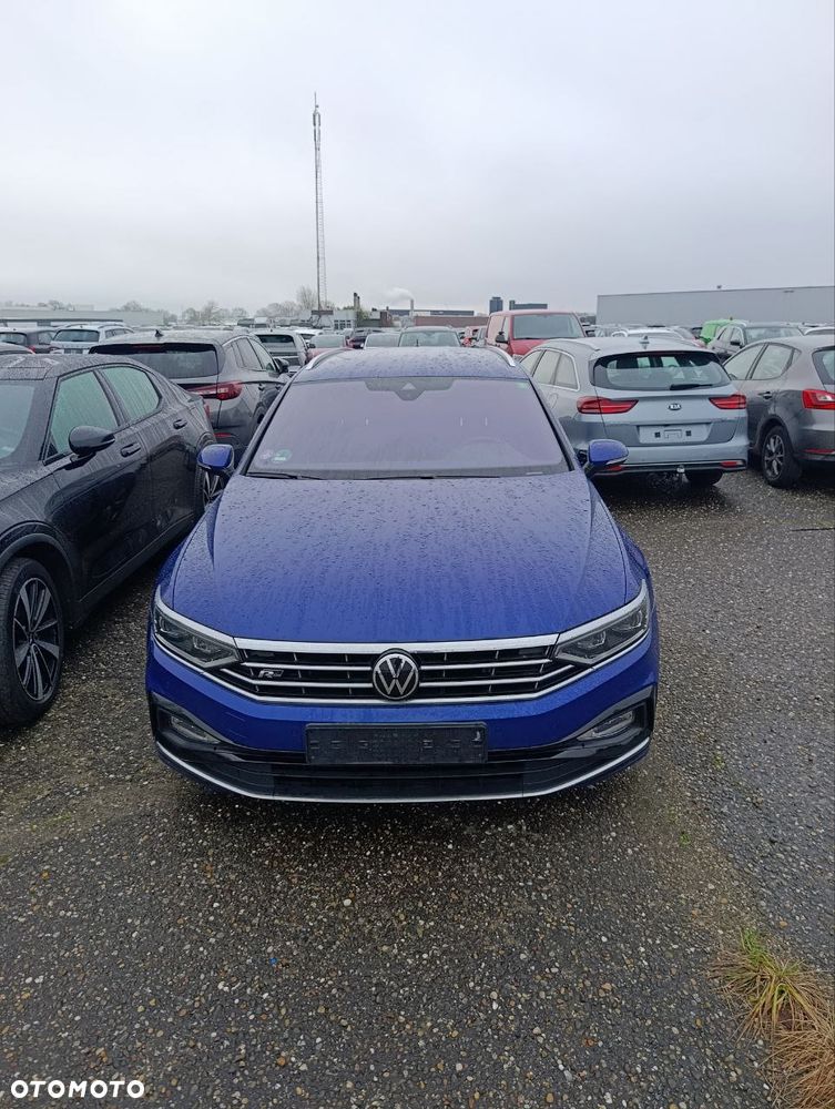 Volkswagen Passat 1.5 TSI OPF DSG Highline - 4