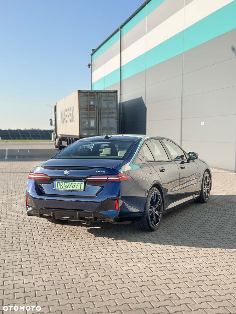 BMW i5 83.9kWh M60 xDrive - 6