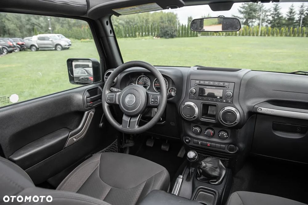 Jeep Wrangler - 20