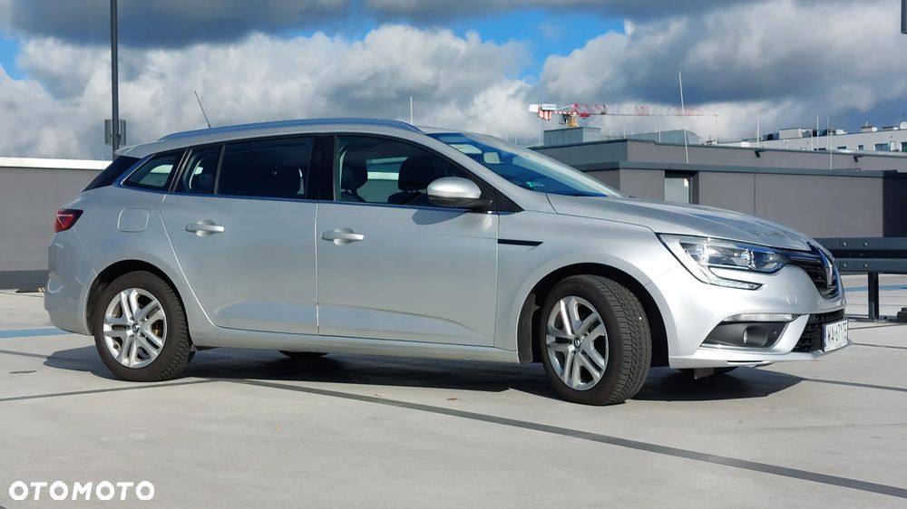 Renault Megane 1.5 dCi Zen - 5