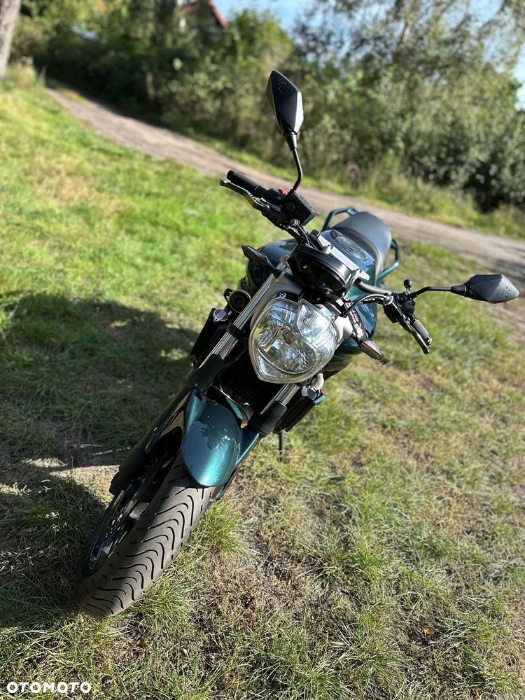 Yamaha FZ6 - 8