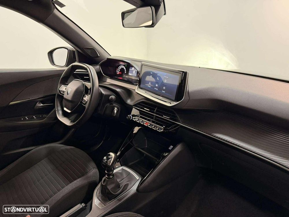 Peugeot 2008 1.2 PureTech Active - 11