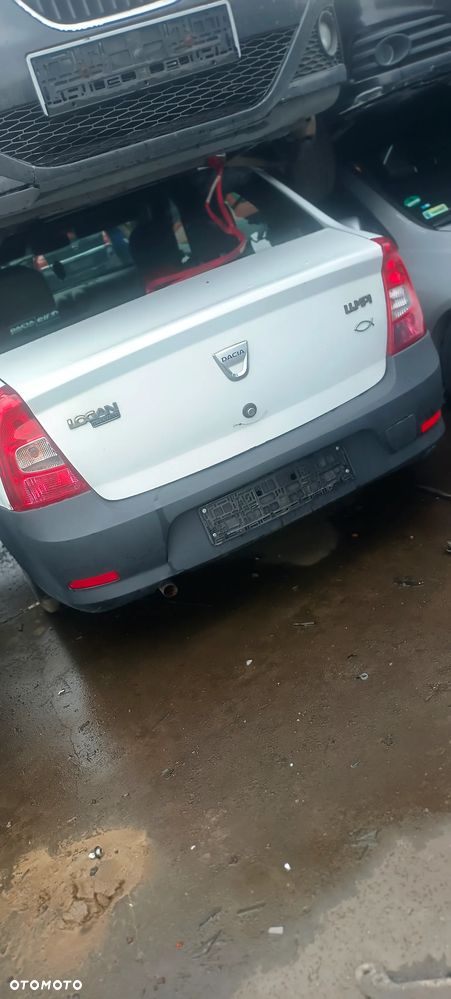 KLAPA TYŁ DACIA LOGAN I LIFT 08-14 sedan biała - 1