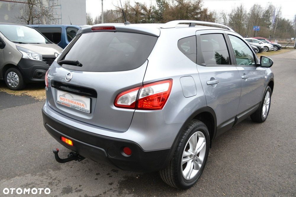 Nissan Qashqai - 4