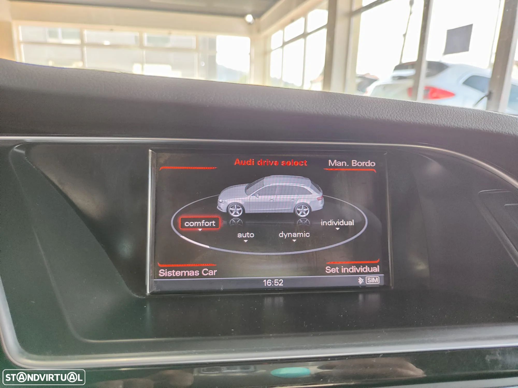 Audi RS4 Avant 4.2 FSi quattro S tronic - 39