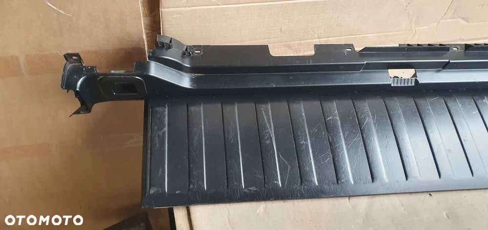 Osłona pasa tylnego bagażnika BMW X 5 E70 7145899 - 4