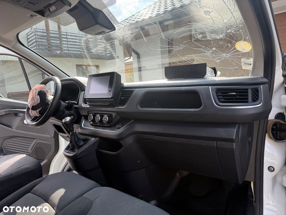 Renault Trafic - 29