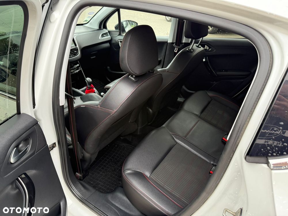 Peugeot 208 PureTech 110 Stop & Start EAT6 Tech Edition - 12