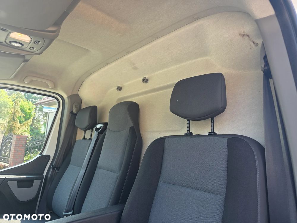 Renault Master - 18