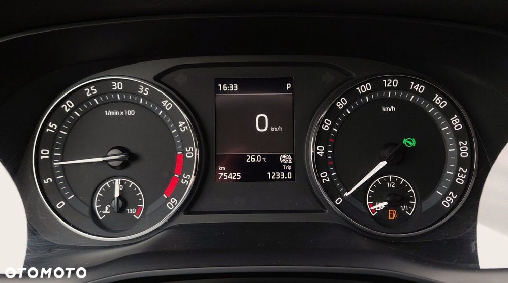 Skoda Octavia 2.0 TDI Ambition DSG - 24