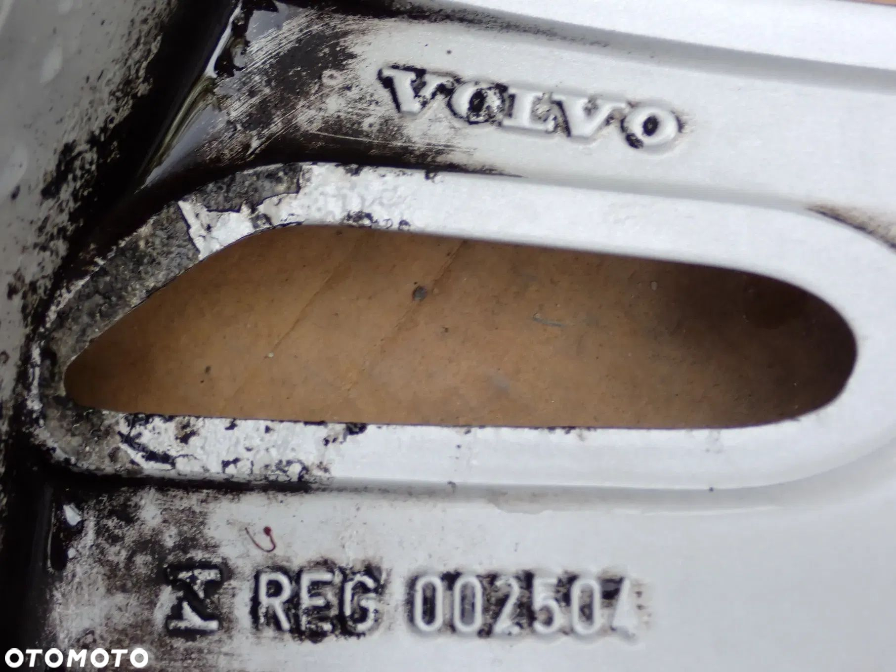 FELGA ALUMINIOWA VOLVO S60 V60 V70 XC 7,5JX17 ET 55 5X108 31362384 - 11