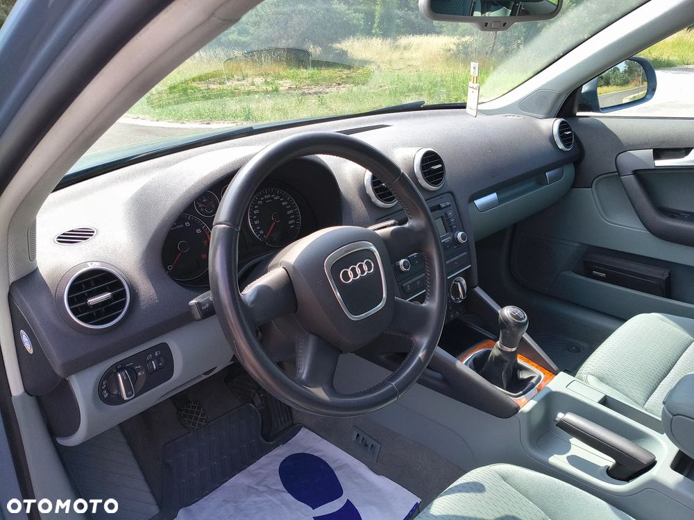 Audi A3 Sportback 1.4 TFSI S line Sportpaket (plus) - 15