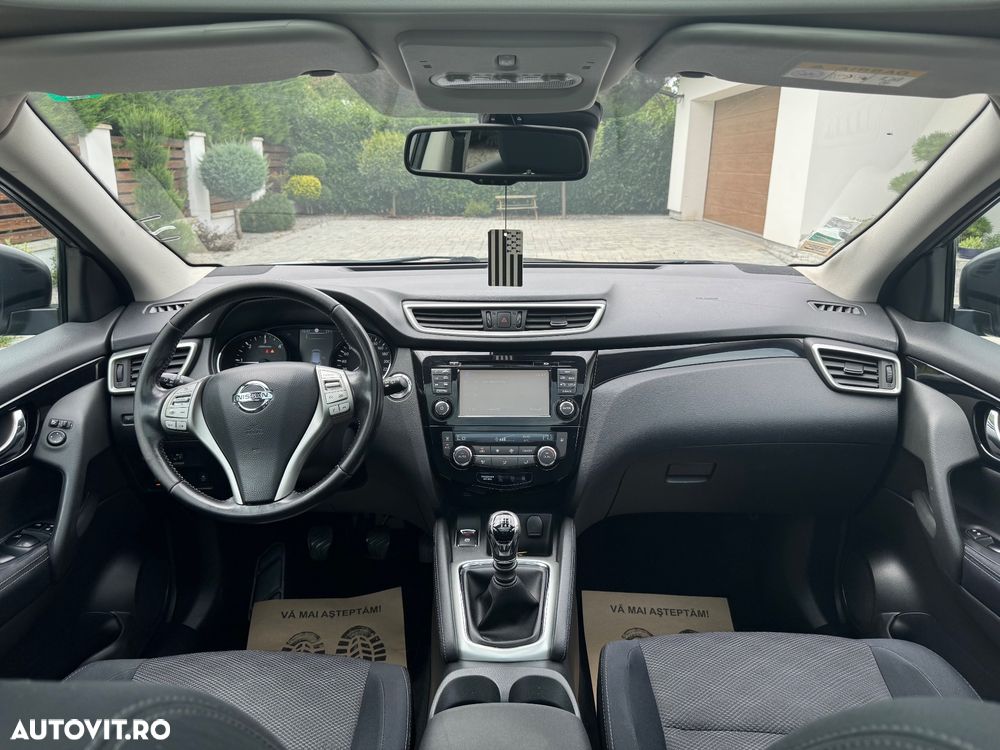Nissan Qashqai 1.5 DCI Start/Stop N-Connecta - 4