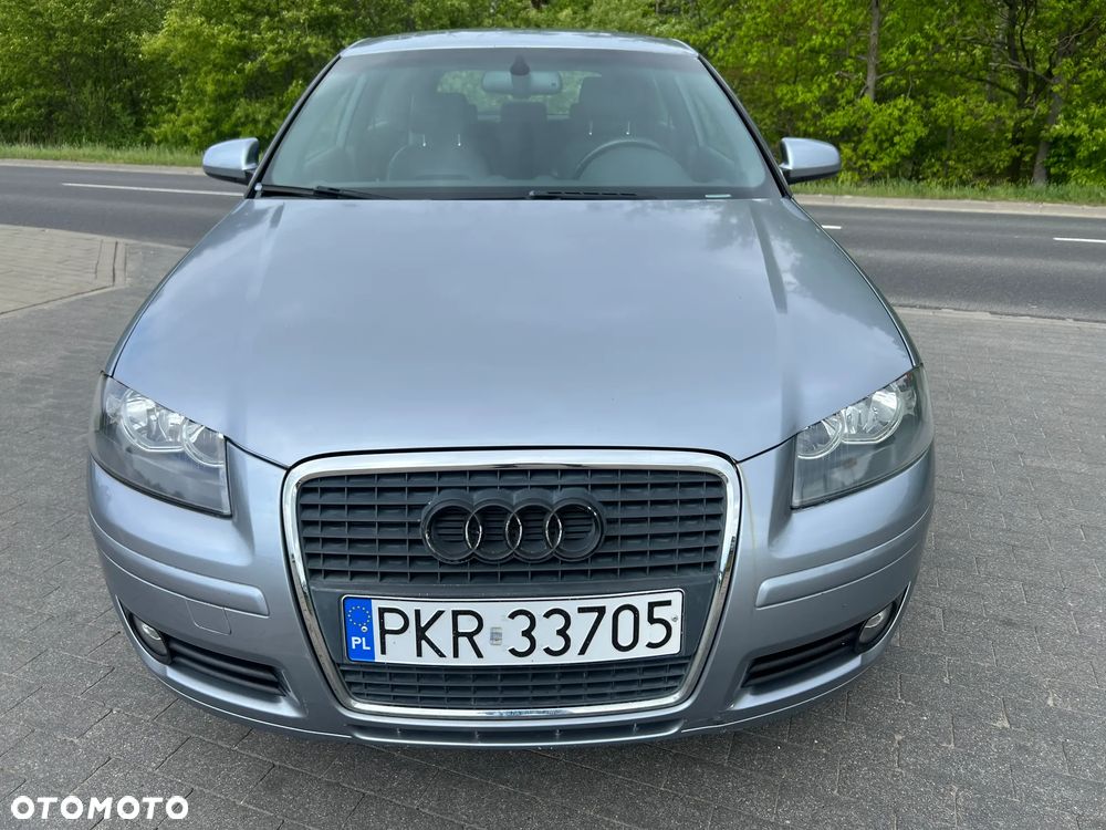 Audi A3 3-drzwiowe 2.0T FSI Ambiente S tronic - 2