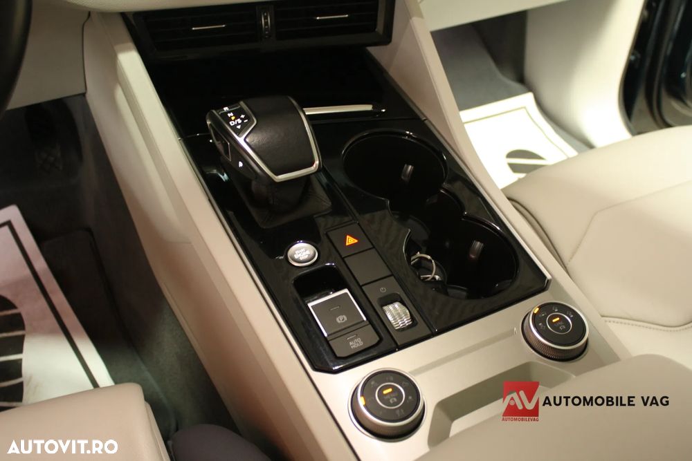 Volkswagen Touareg 3.0 V6 TDI 4Motion DPF Automatik Atmosphere - 25