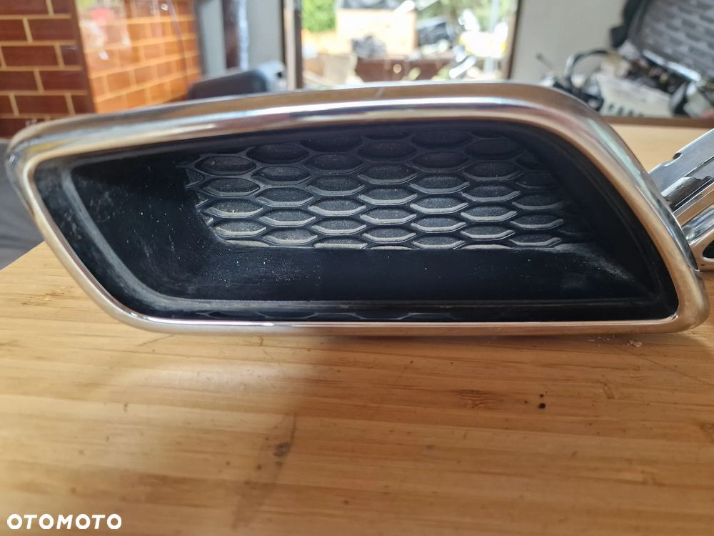 Atrapy wydechu Kia x ceed - 2