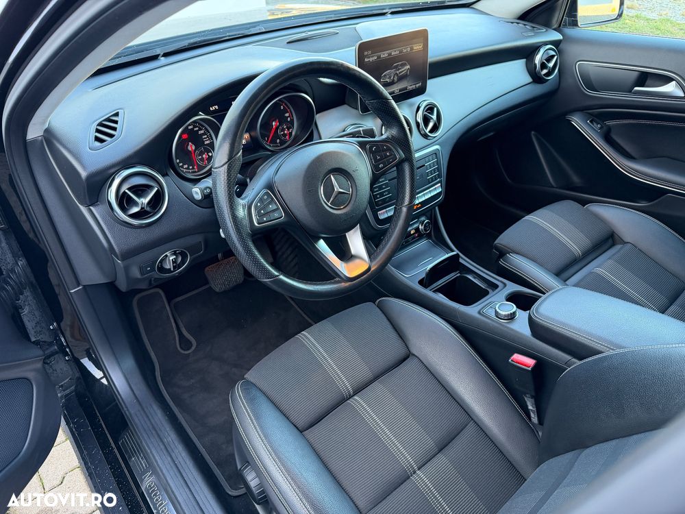 Mercedes-Benz GLA 220 d 4MATIC Aut. - 22
