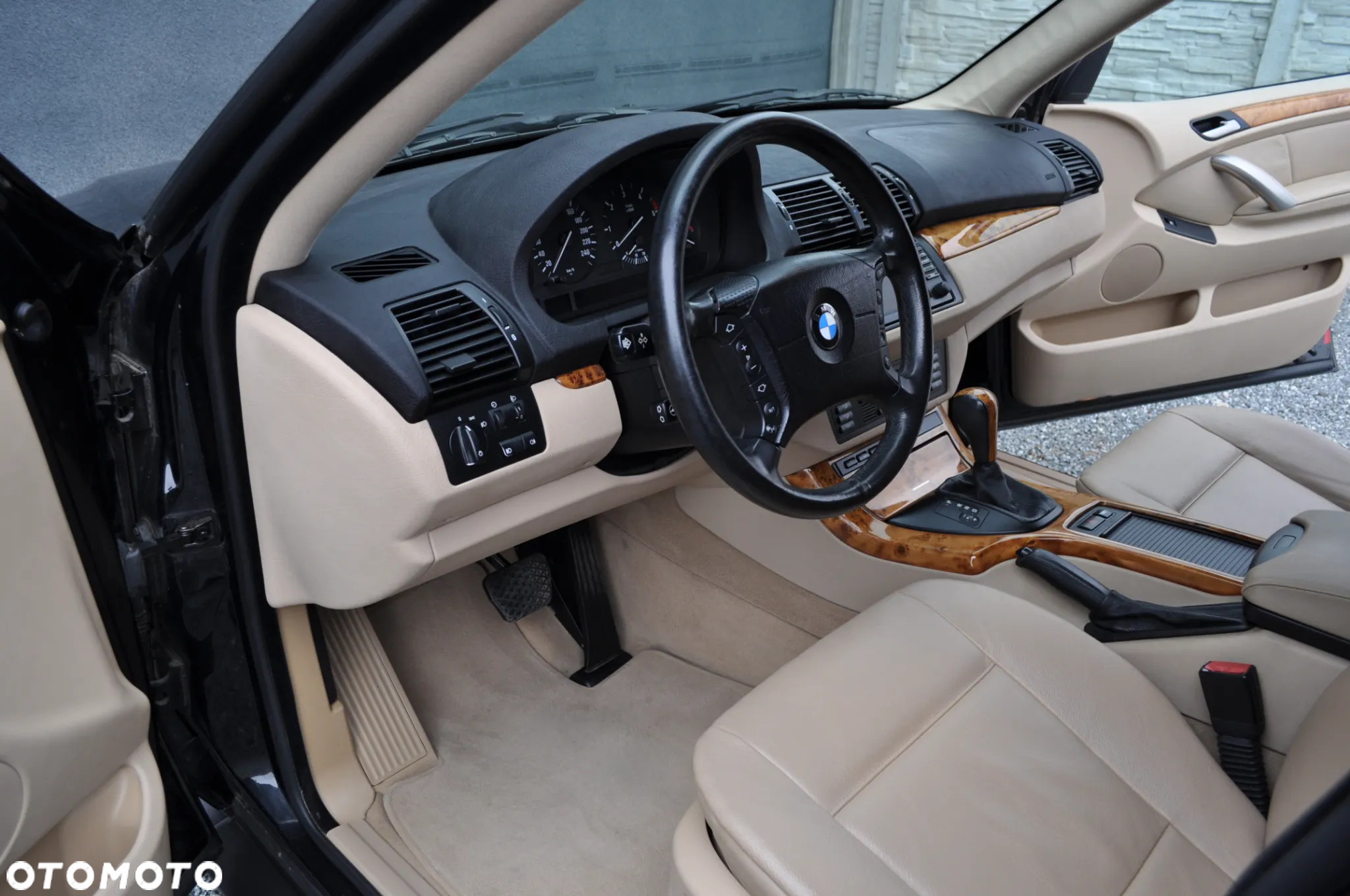 BMW X5 - 21