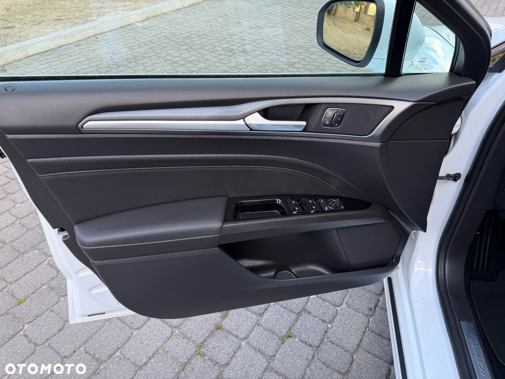 Ford Mondeo 2.0 TDCi STart-Stopp PowerShift-Aut Titanium - 23