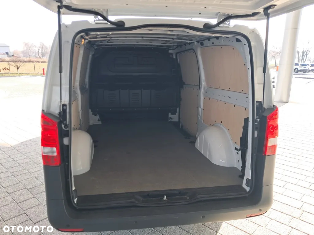 Mercedes-Benz Vito Furgon - 15