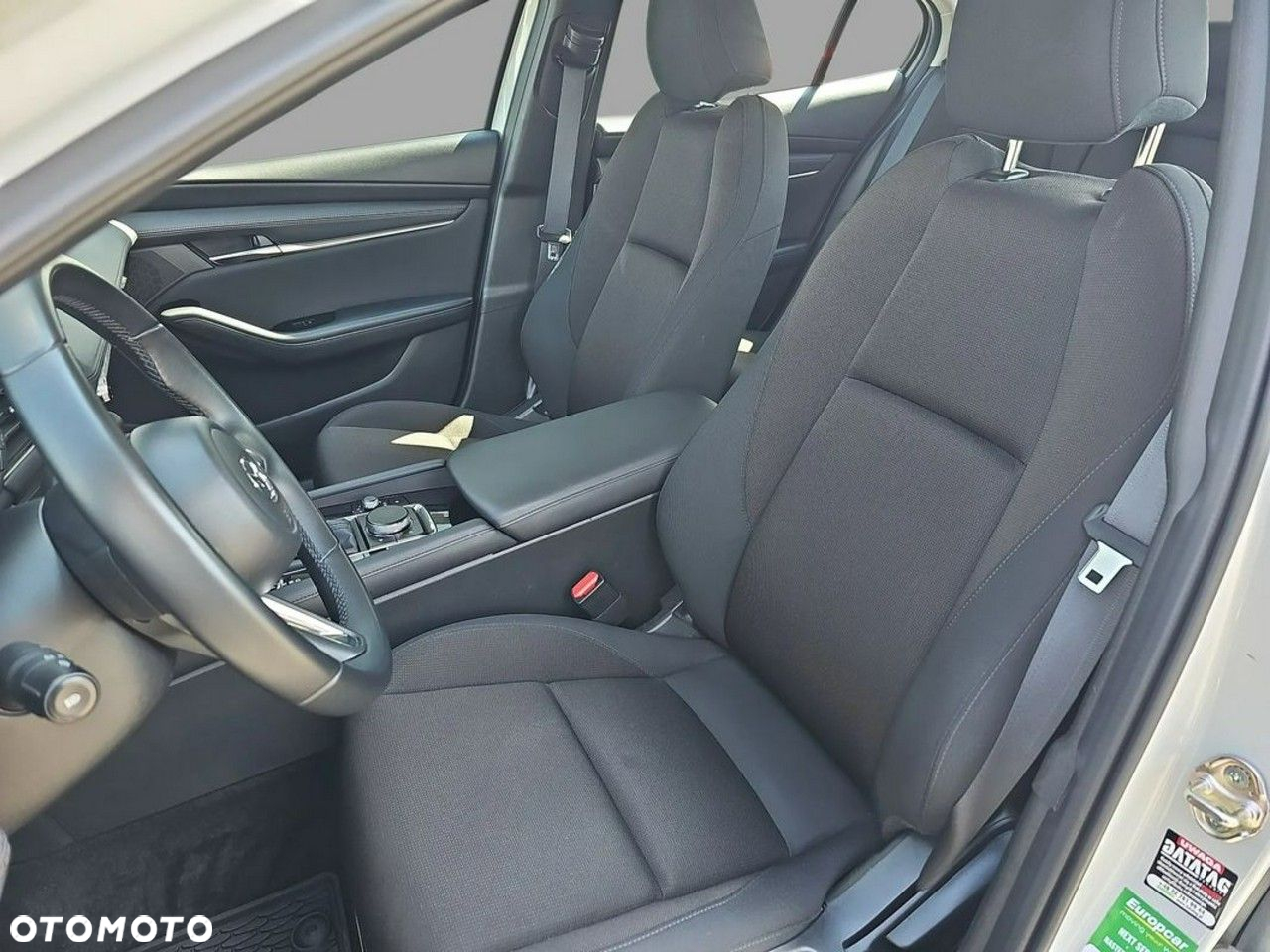 Mazda 3 2.0 mHEV Exclusive Line - 11
