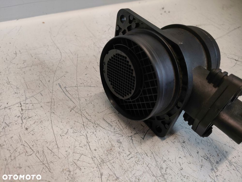 AUDI A3 8P 1.9 TDI 3-DRZWI 03- PRZEPŁYWOMIERZ 038906461B - 5