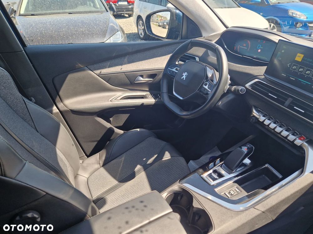 Peugeot 3008 - 35