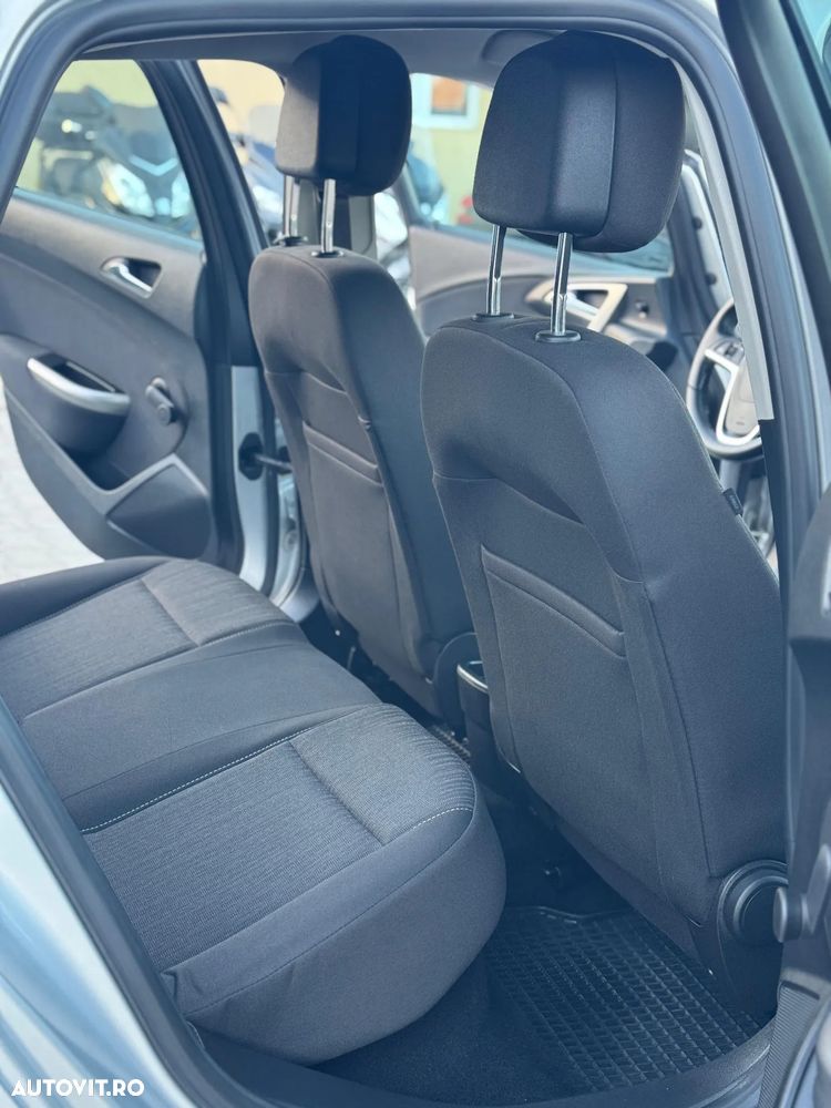 Opel Astra 1.4 Turbo Active - 20