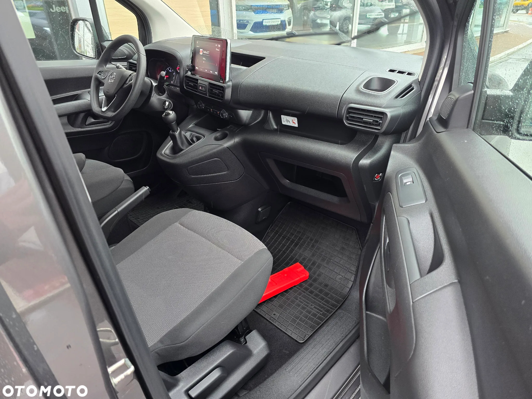 Opel Combo 5 osobowe maxi - 9