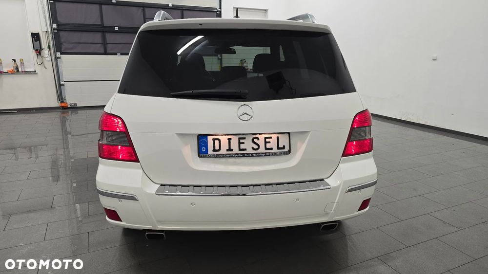 Mercedes-Benz GLK 220 CDI DPF BlueEFFICIENCY 7G-TRONIC - 9