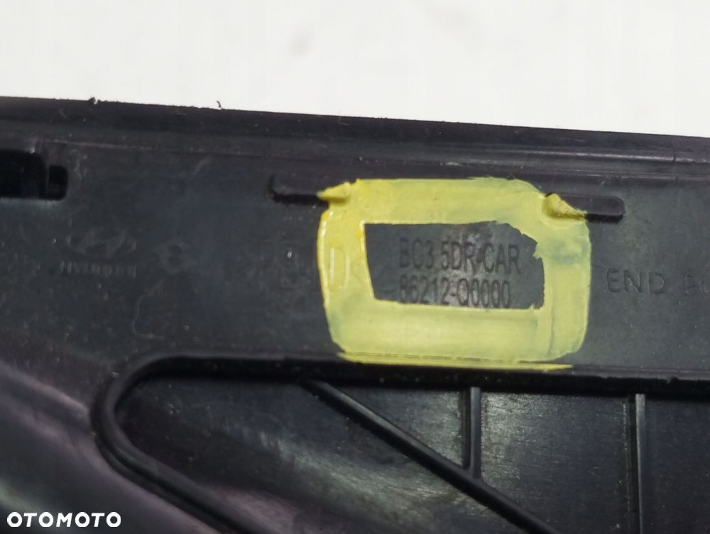 Trójkąt błotnika HYUNDAI I20 86212-Q0000 86192-Q0000 - 3