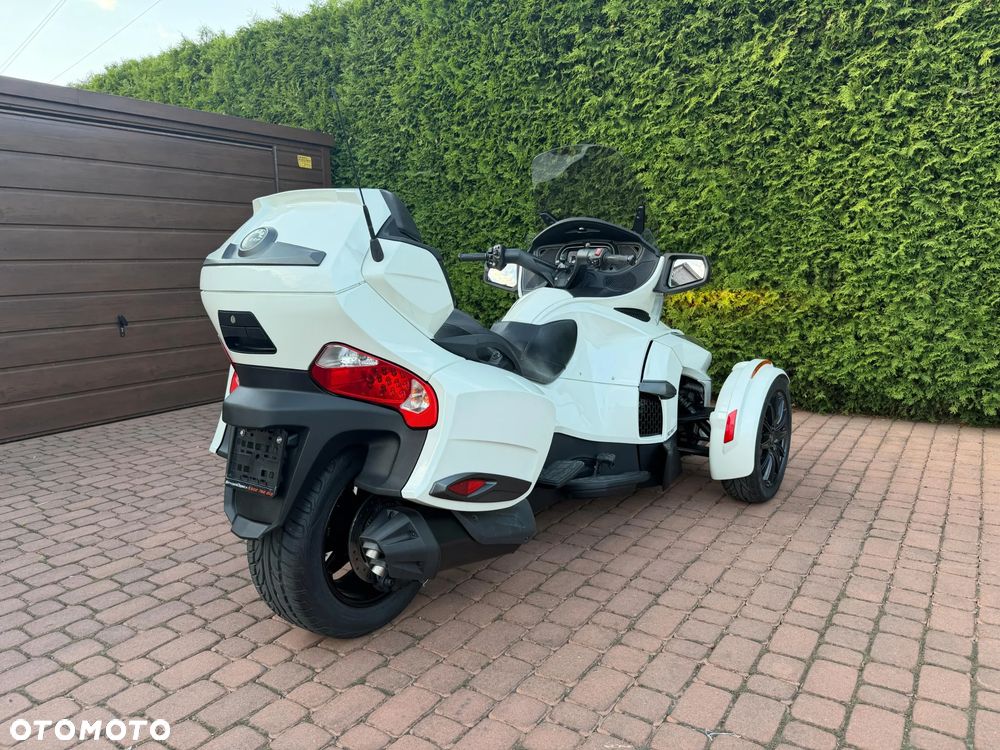 Can-Am Spyder - 4