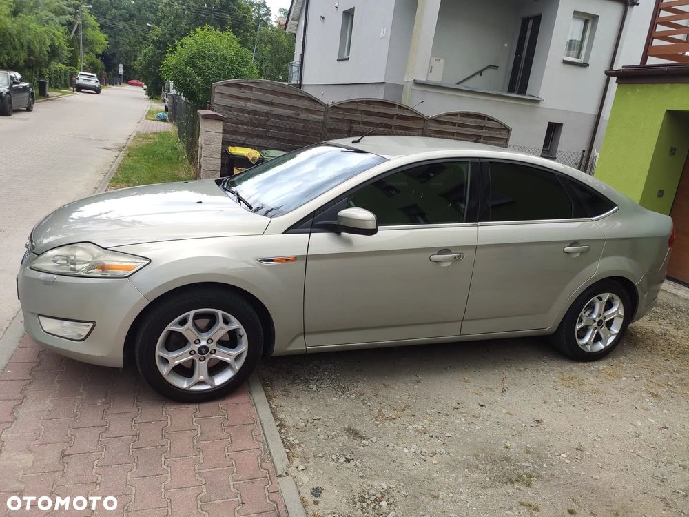 Ford Mondeo 2.0 TDCi Ambiente - 3