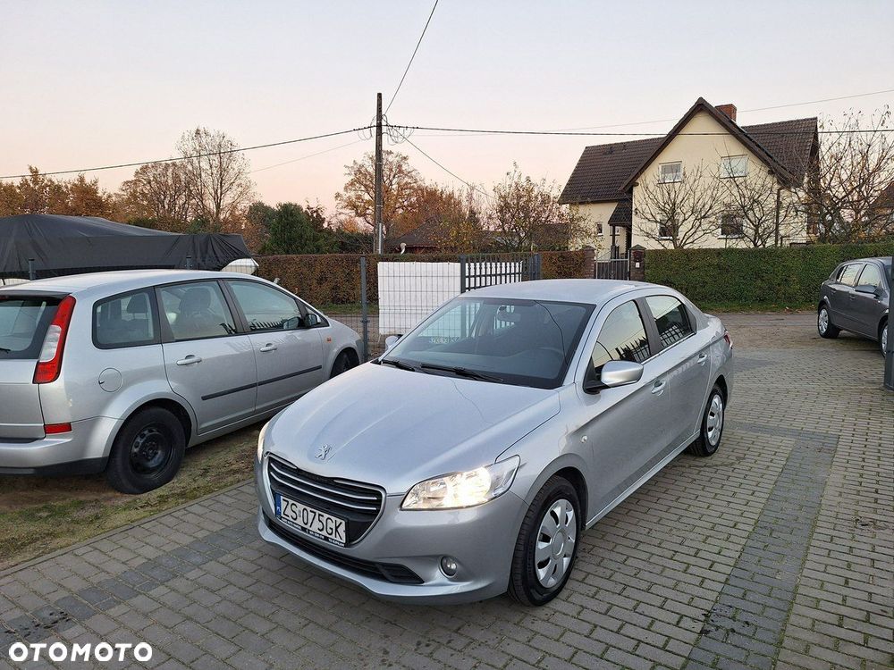 Peugeot 301 1.6 BlueHDi Active - 2
