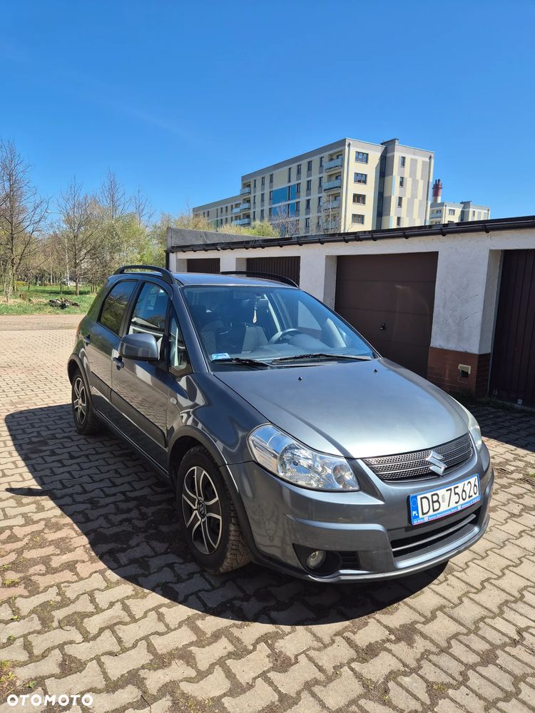 Suzuki SX4 1.6 GLX / Comfort - 1