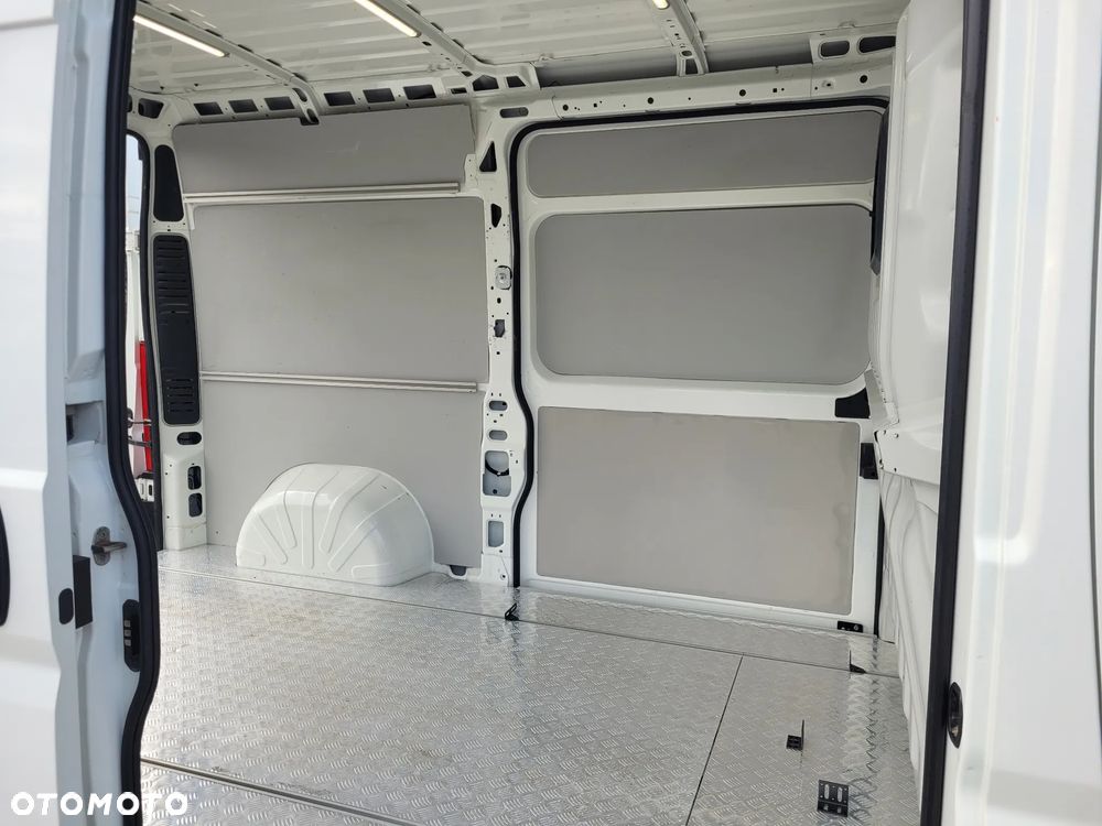 Peugeot Boxer 2xDRZWI BOCZNE KLIMA KAMERA WEBASTO TEMPOMAT FV23% - 16