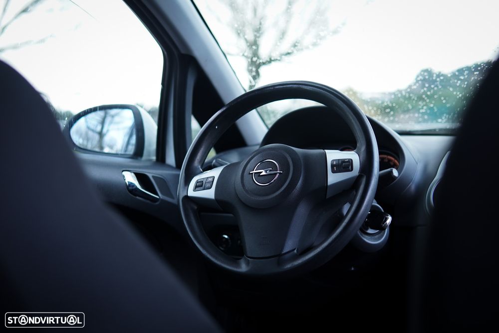 Opel Corsa 1.3 CDTI Enjoy EcoFLEX - 10